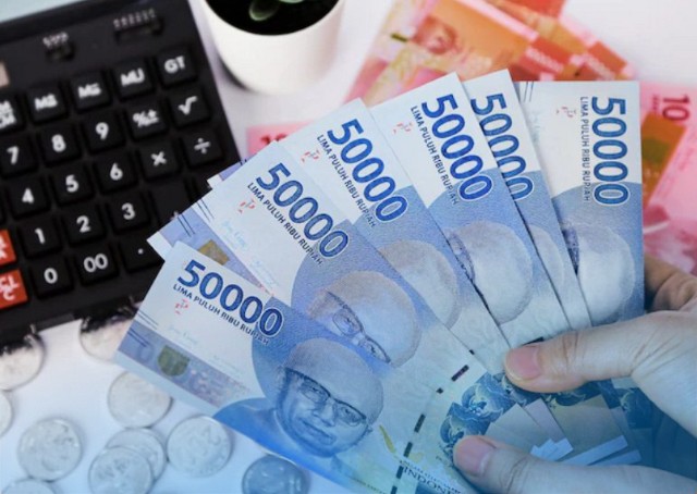 Gaji Minimal Lulusan S1 Teknik Elektro di Indonesia 2026 1 Gaji Minimal Lulusan S1 Teknik Elektro