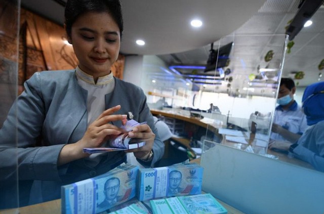 Syarat Kerja di Bank Lulusan SMA Terbaru 1 Syarat Kerja di Bank Lulusan SMA