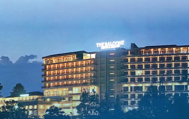 Syarat Kerja di Hotel Berbintang