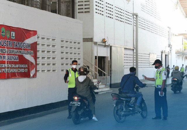 PT Leetex Garment Indonesia Gaji PT Leetex Garment Indonesia Gaji, Jabatan, dan Benefit Karyawan