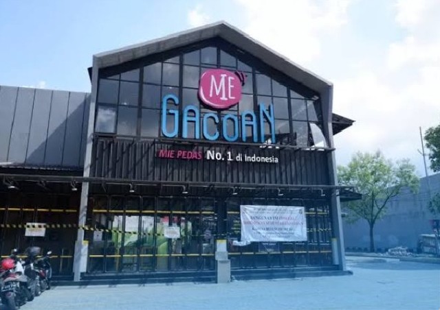 PT Pesta Pora Abadi Pemilik