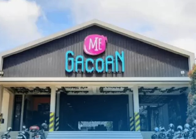 PT Pesta Pora Abadi karir